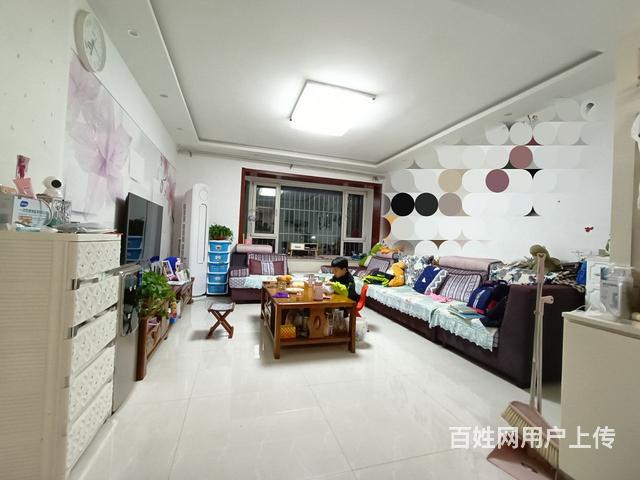 正阳路三楼！三楼！三室两厅两卫，报价79万，大产权可贷款的图片