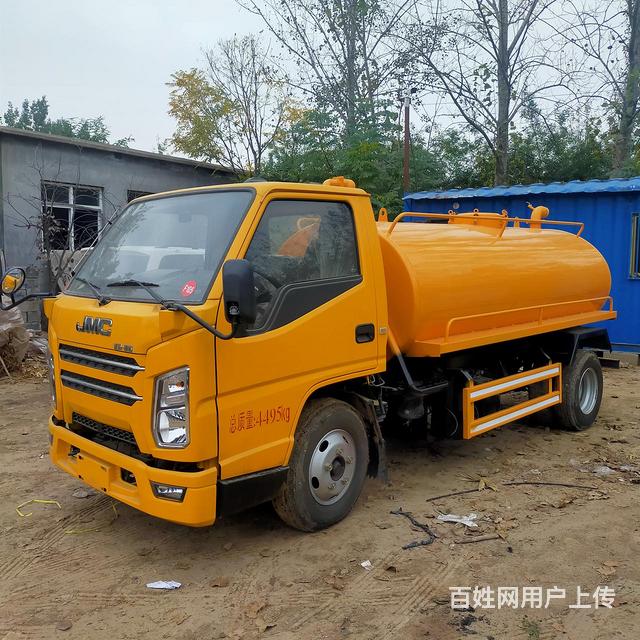 阿里地区-厂家定做吸粪车-包上牌可分期便宜卖的图片