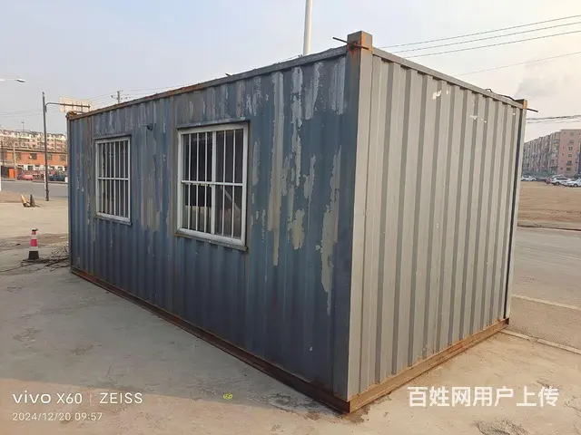 出售集装箱房的图片