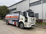 楚胜解放10吨油罐车 现货出售