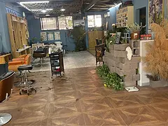 门面美发店转让房型适合做任何行业