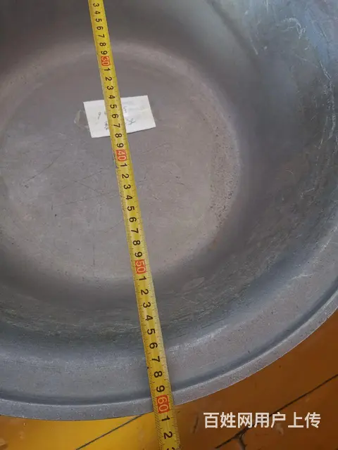 大铝盆一个的图片