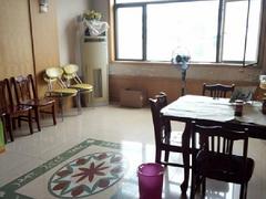 一中人民医院附近 市中花园 四居室 精装修 可选车