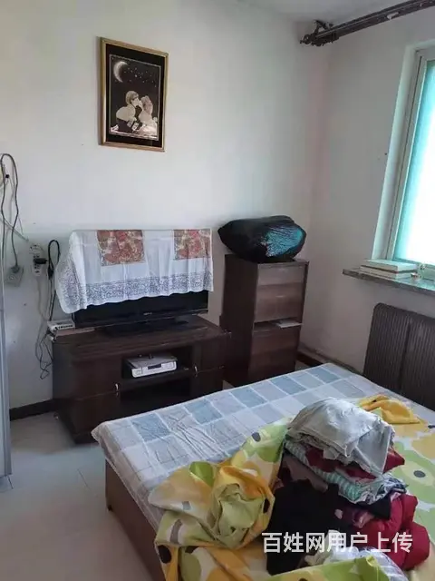 北地产权处对面工艺厂楼上平台六楼大单室对外出租的图片