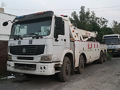 出售前四后八清，'中联50吊车一台，打包出售。