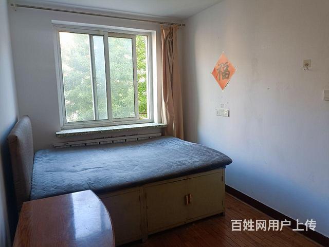 未来城对面五楼两室出租的图片