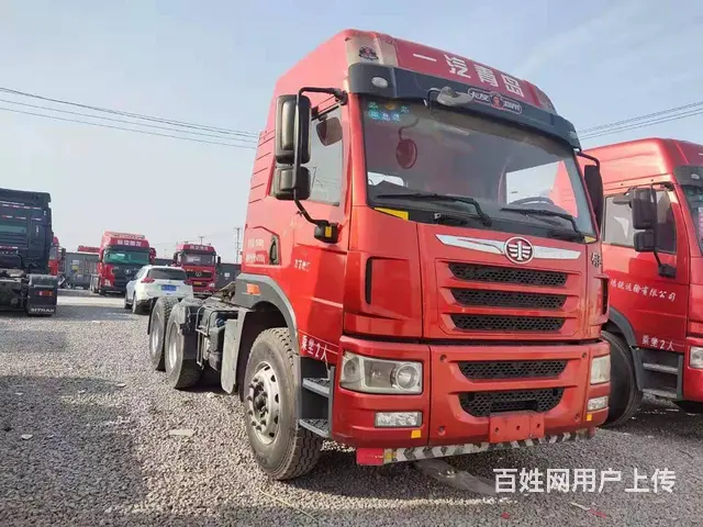 低价出售二手悍V牵引车 国五潍柴375马力双驱轻体的图片