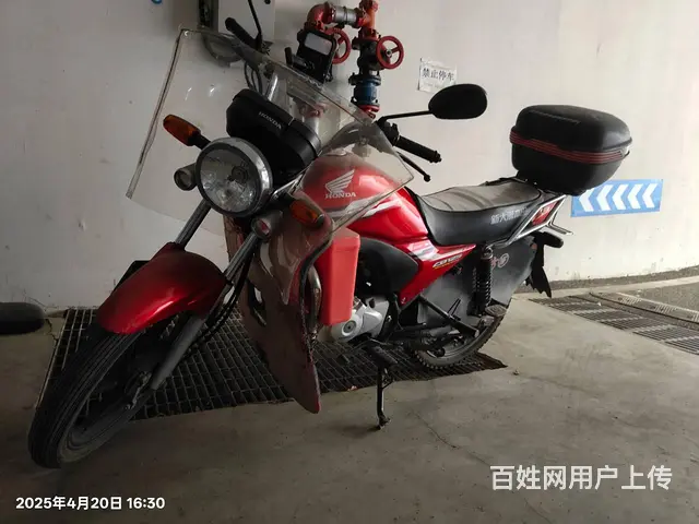 本田新大洲125骑士摩托车的图片
