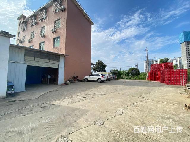 (房东直租)黄兴镇劳动东路旁800厂房，仓库优价出租的图片