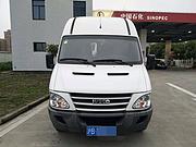 依维柯长轴高顶6坐私家车包过户支持分期
