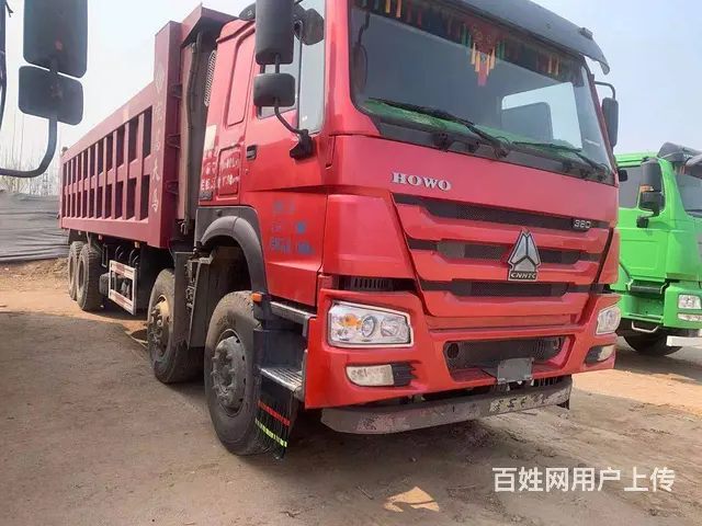 出售17年国五豪沃重型前四后八自卸车，货箱8米2的图片