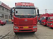 常州低价转让20年10月份9.6米解放J6L厢车