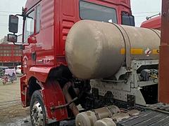 天然气车​德龙400马力 国五 个人户  双驱轻体
