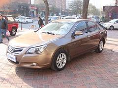 比亚迪G6 2013款 2.0L 手动 尊贵型 (