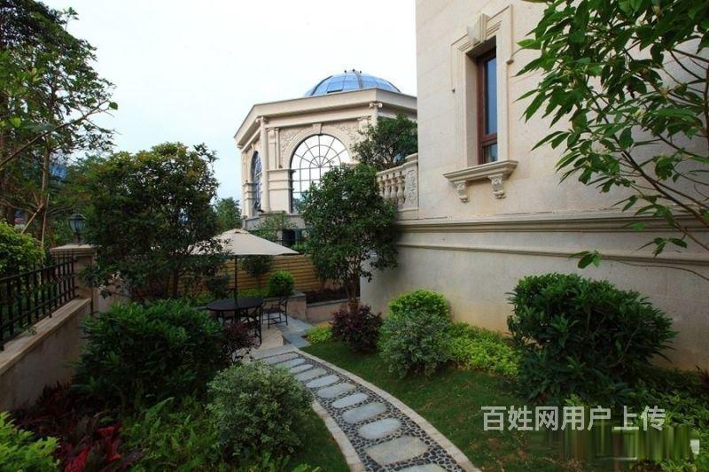 兴宁区吾悦广场旁金源墅现房别墅 出售仅售590万带