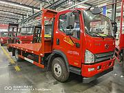 国六新款解放大王平板车 拖60 75挖掘机专用车