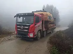 兰州前四后八平板运输挖机拖车 拉200挖掘机不超拖车可分期