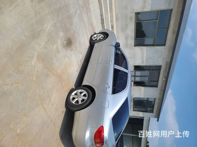 丰田花冠的图片