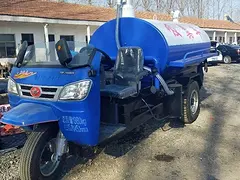 厂家供应三轮吸粪车 半封闭式小型农用柴油吸粪车
