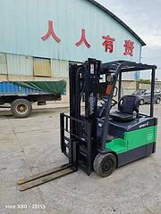 出售丰田1.5吨三支点电动叉车,日本二手电动叉车