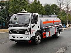 东风福瑞卡8吨油罐车，厂家直销低价出售