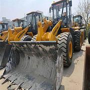 石嘴山附近二手铲车市场 徐工50型装载机 先导操作