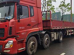 东风天龙 半挂车 低平板 国4