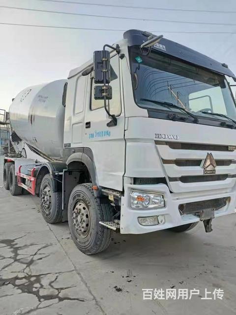 18年5月豪沃搅拌车 唐鸿上装，大二十方的图片