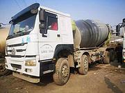 19年豪沃水泥罐车 大16方罐 国五