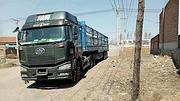 10年4月解放 350马力半挂车 高栏 电喷