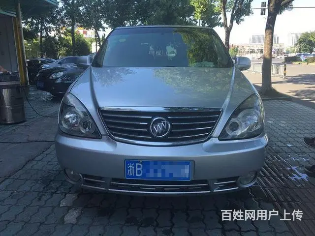 别克GL8 2006款 GL8 陆尊 3.0 自动的图片