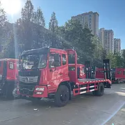 东风D17-H单桥拉15吨挖机的平板车 安康直销
