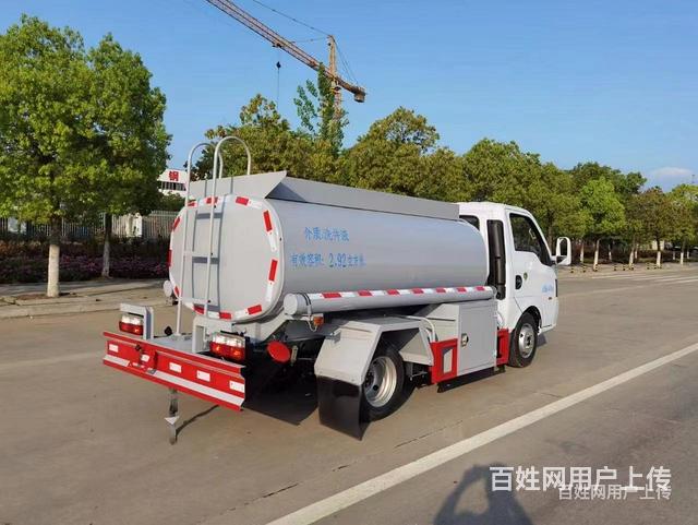 岳阳3方5方蓝牌液体运输车低价出售上牌无忧的图片