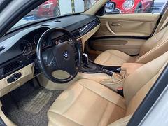 宝马3系 2012款 318i 2.0 手自一体   型