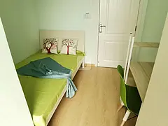 宏信依山郡