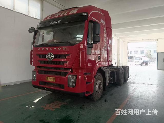 转让红岩杰狮牵引车的图片