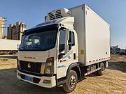 24年5月上牌重汽豪沃统帅T5宽体冷藏车特价处理
