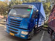 威海低价转让精品17年1月国五7.8米解放箱车