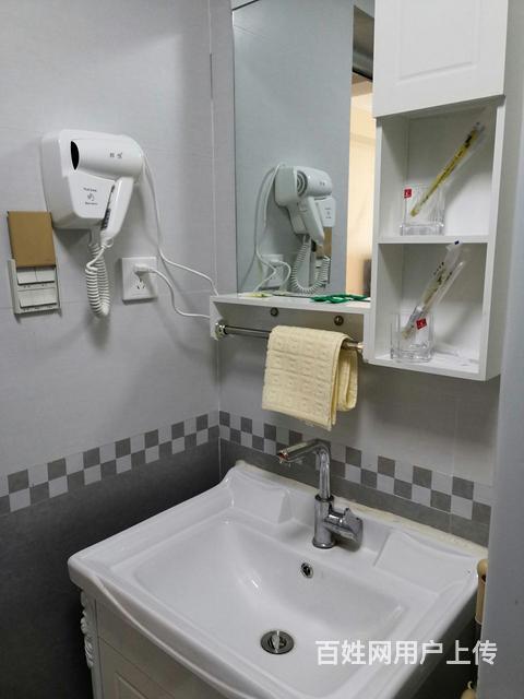 火车站九龙广场 舒适小屋的图片