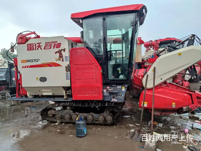 出售22年雷沃金刚130马力原厂驾驶室的图片