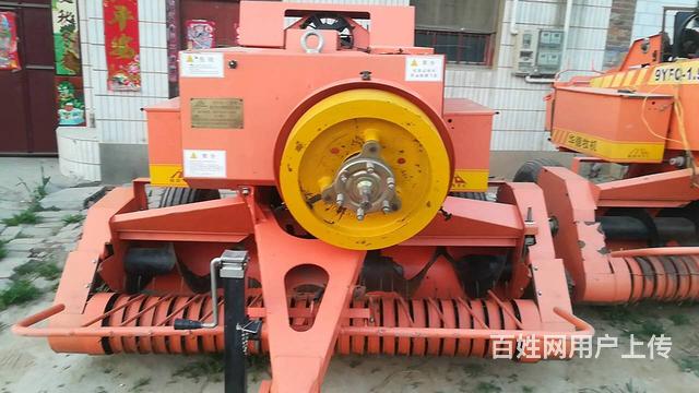 低价出售华德、花溪玉田打捆机的图片