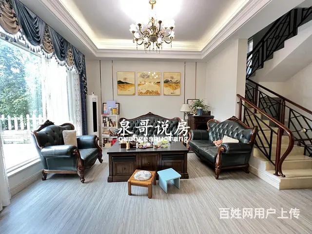 凤鸣苑中英文旁 豪装两层半五房双阳台 全屋定制家具的图片