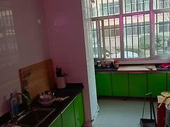 精装修低价出售