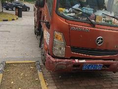 出售使用中货车