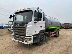 厂家直销园林绿化洒水车 扫路车 吸尘车 垃圾车