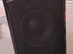 博士汽车低音炮
