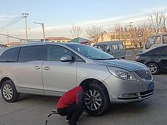 别克GL8 2011款 GL8 豪华商务车 3.0 手自一体