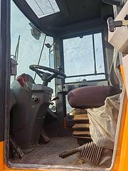 精品鲁宇实心胎946高臂抓车