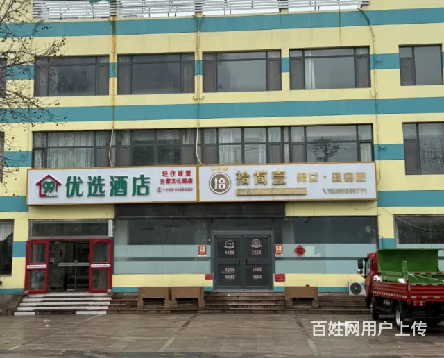 门头无遮拦 周围客流量大 生意稳定 交通便利的图片