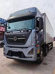 低价出售东风天龙9.6米冷藏车